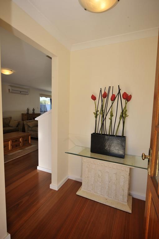 Palm Beach Manor Rockingham Εξωτερικό φωτογραφία